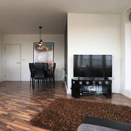 Luxury 2 Bed Penthouse Apartment Near Station Λονδίνο Εξωτερικό φωτογραφία