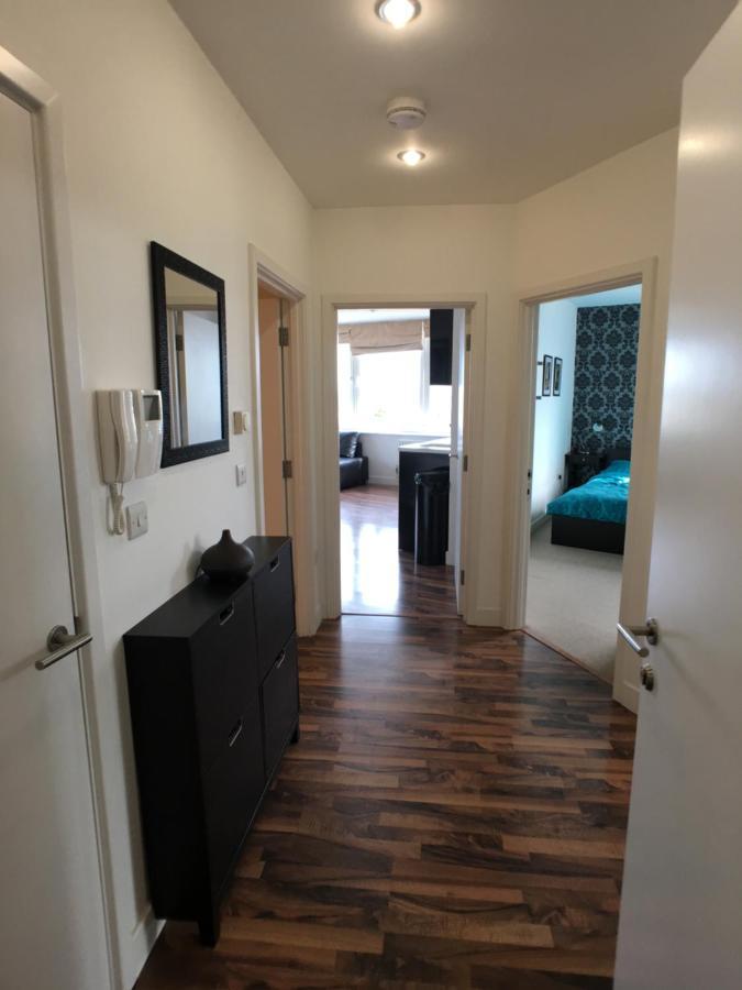 Luxury 2 Bed Penthouse Apartment Near Station Λονδίνο Εξωτερικό φωτογραφία