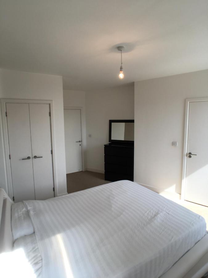 Luxury 2 Bed Penthouse Apartment Near Station Λονδίνο Εξωτερικό φωτογραφία
